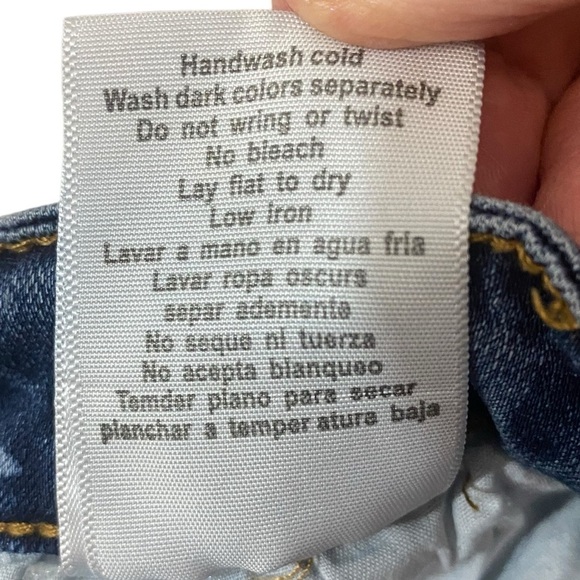 JUDY BLUE - SZ. 0 / 24 - SUPER FLARE FIT - BELL BOTTOM DISTRESSED STAR - B7 - Picture 13 of 15